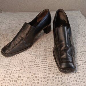 Paul Green women's black leather square toe career business pumps 8.5 US / 6 UK